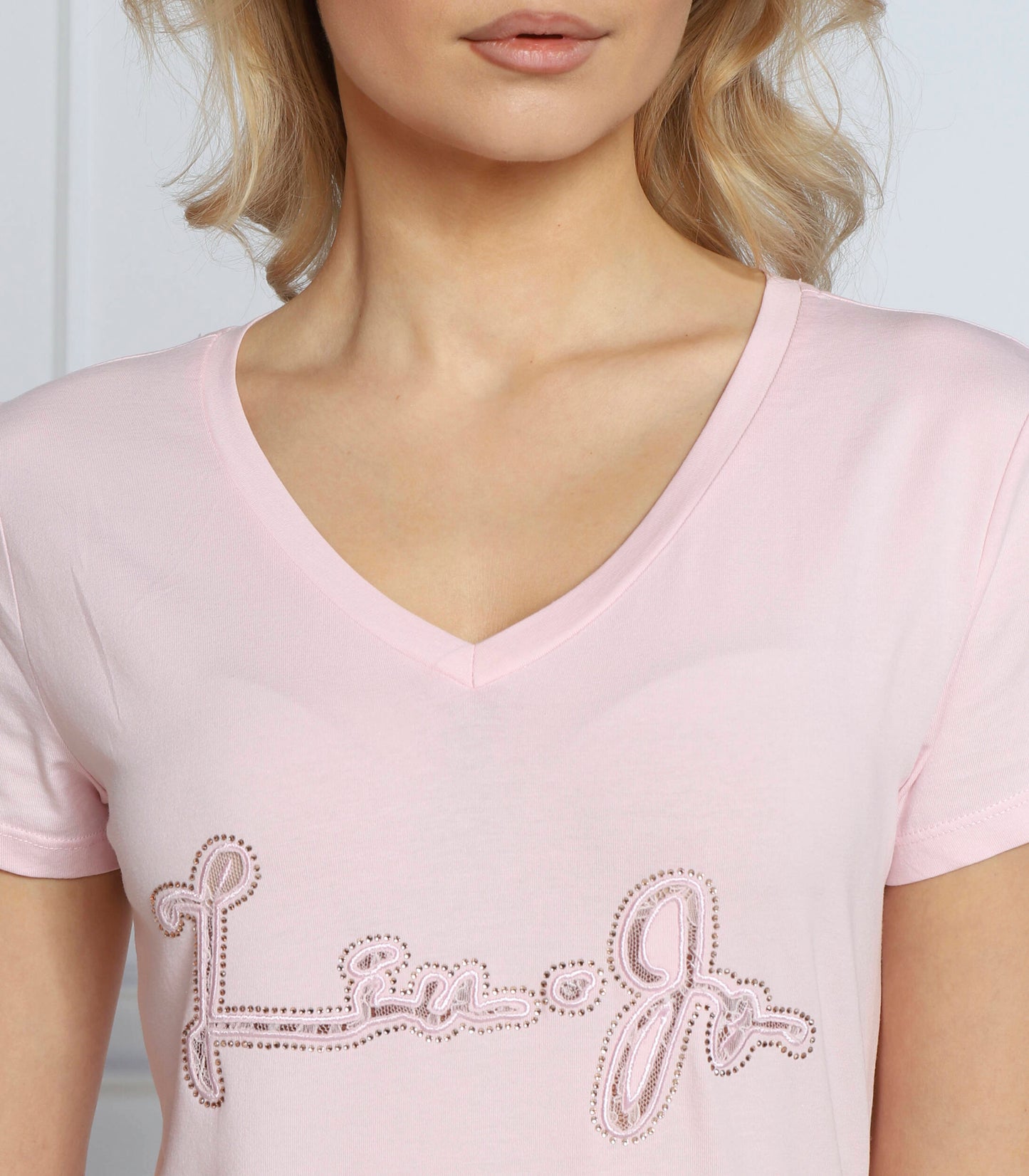 T-Shirt Logo