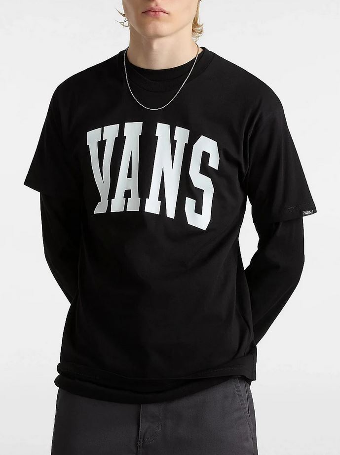 T-shirt Arched
