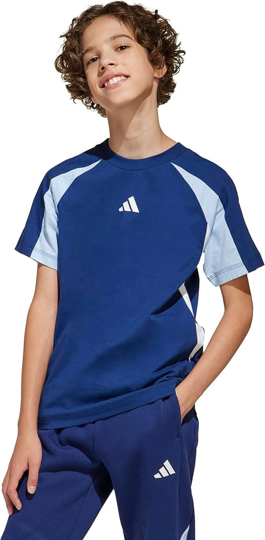 T-Shirt Essentials Colorblock